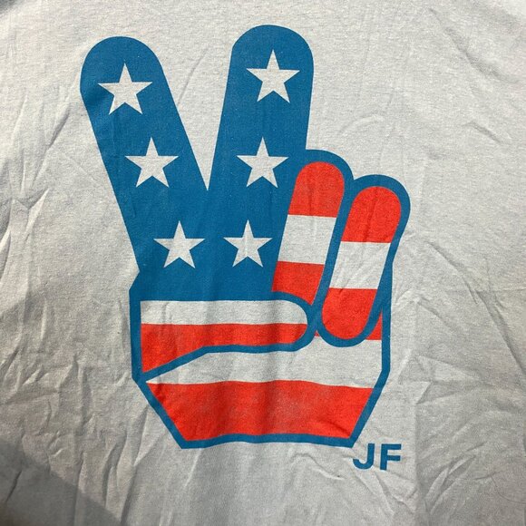 American Flag Peace Hands JF T-Shirt 3XL - Picture 2 of 4